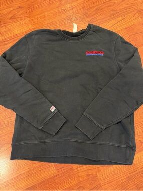 COSTCO Men’s Large Ladies XL 
Black Crewneck Sweatshirt